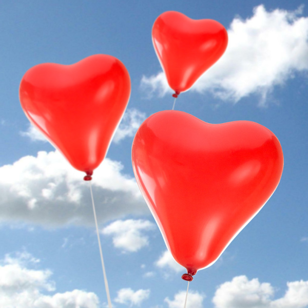 8 x Herzluftballons rot 25 cm
