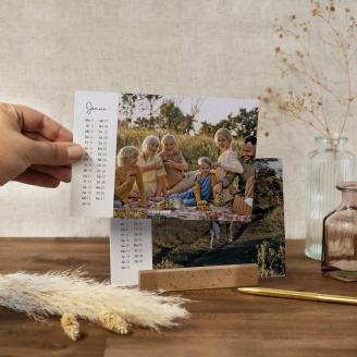 Foto Tischkalender mit Holzfuß quer